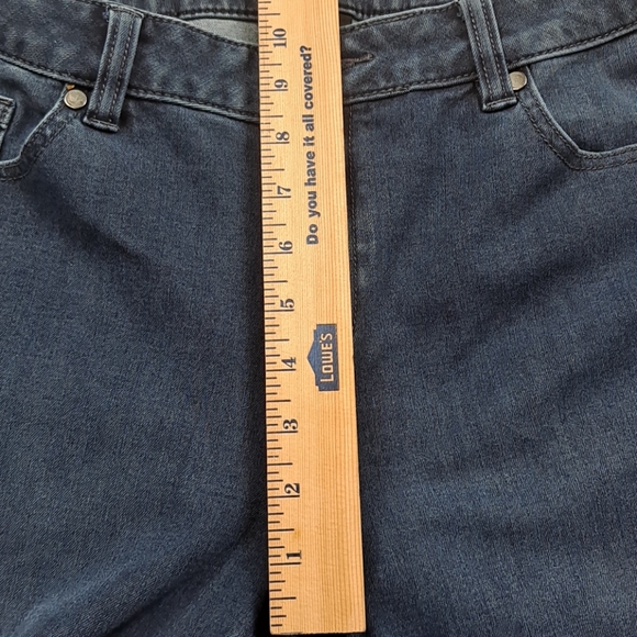 Gently Worn! LANE BRYANT Mid Rise Skinny 16 - Picture 3 of 6